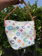 Load image into Gallery viewer, Medium Bucket Bags
