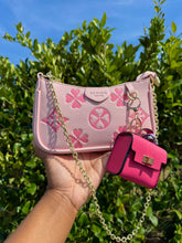 Load image into Gallery viewer, Small purse keychains

